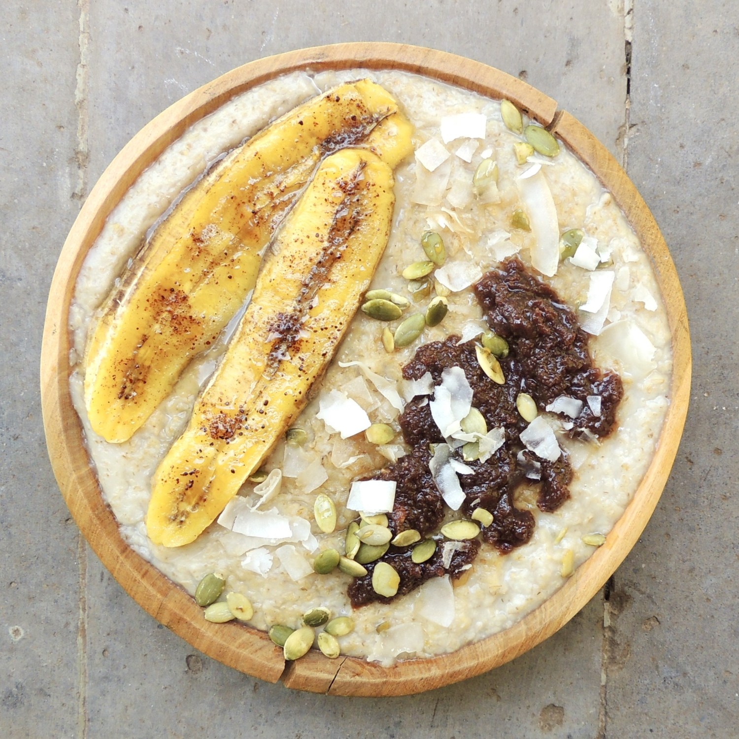 Oat Porridge with Baked Banana and Chocolate Spread Healthy Kajuju