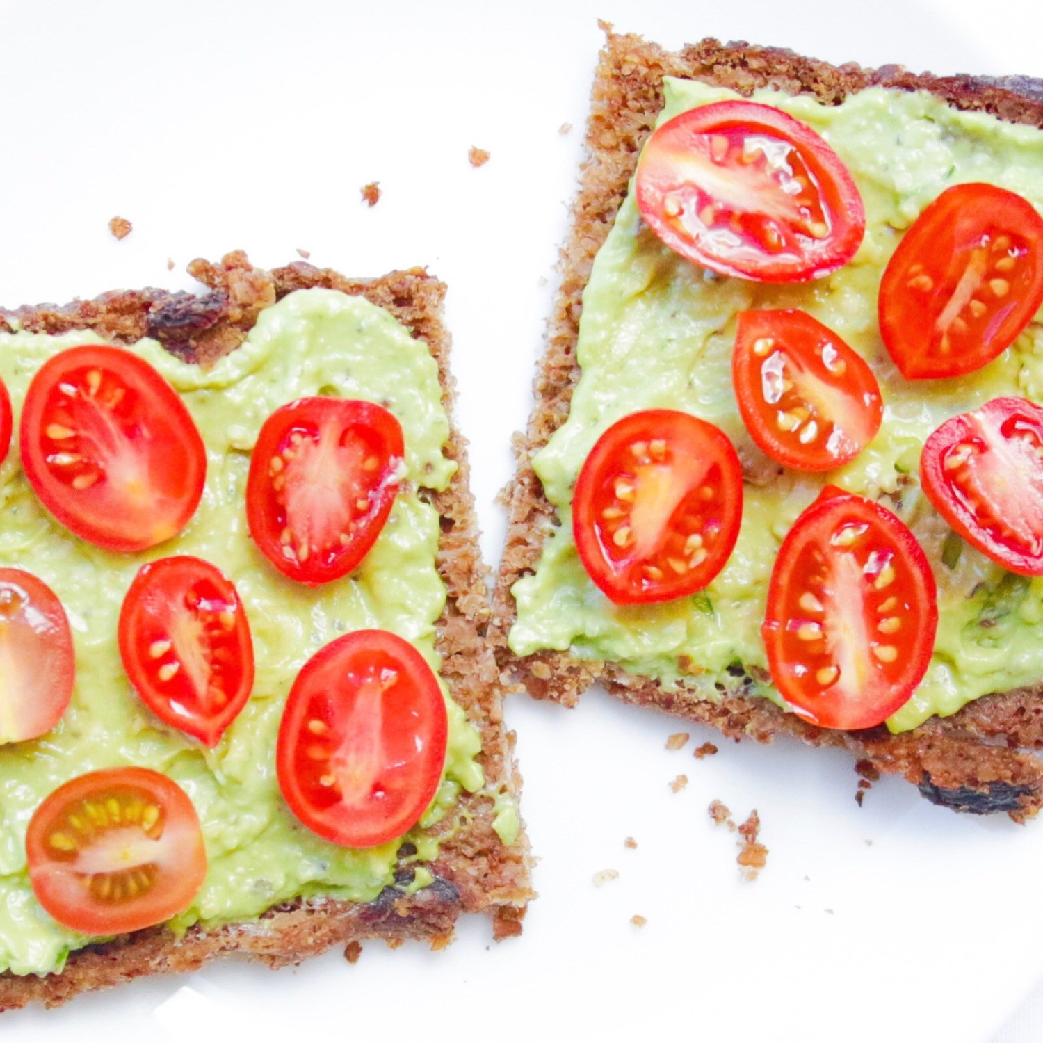 Rye Toast with Avocado and Cherry Tomatoes Healthy Kajuju